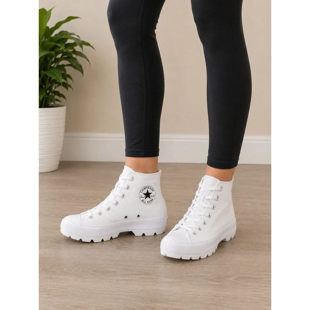 Converse Chuck Taylor All Star Lugged High Top Womens 7.5 White 565902C